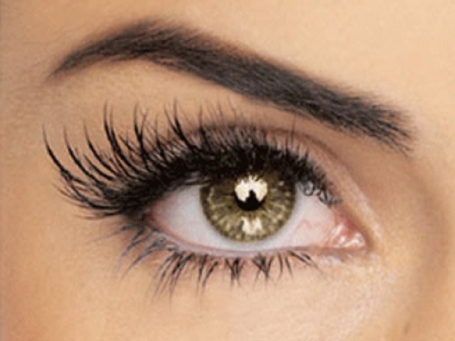 faux-cils-naturel