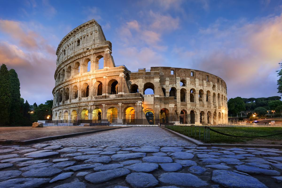 Conduire à Rome, Italie